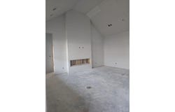 1103 W Montgomery Rd, Midland, TX 79701