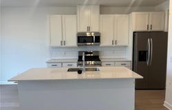 1075 Anmeadle Row, Rosemount, MN 55068