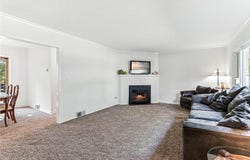200 Jersey Avenue N, Golden Valley, MN 55427
