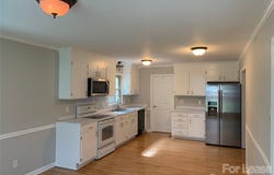 1130 Cheddington Drive, Charlotte, NC 28211