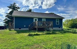 1353 Roy Owens Rd, Jamestown, TN 38556