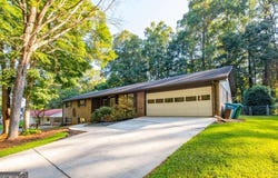 484 Cana Of Galilee Court, Tucker, GA 30084