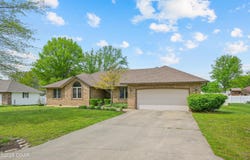 1009 Dewey Short Court, Carthage, MO 64836