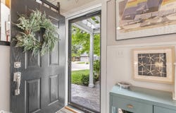 1810 W 7Th Avenue N, Clear Lake, IA 50428