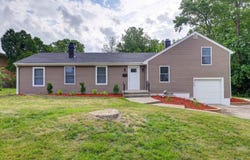 568 S Oak Street, Palatine, IL 60067
