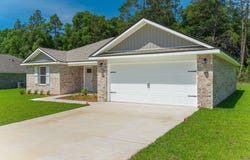 6006 Oak Hollow Way, Crestview, FL 32539