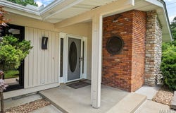 9127 Garber Road, St Louis, MO 63126