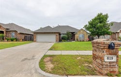 619 SW 28th Street, Moore, OK 73160