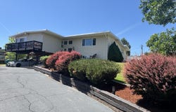 5228 S Etna Street, Klamath Falls, OR 97603