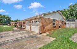 2006 Jefferson Ave SW, Decatur, AL 35603