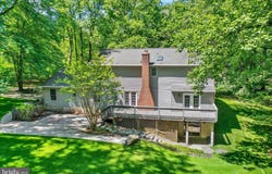 13 CONSTANTINE Drive, PHOENIX, MD 21131