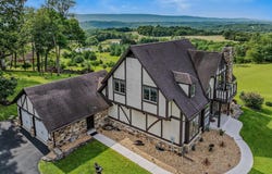 157 TOP MEADOW LANE, BERKELEY SPRINGS, WV 25411