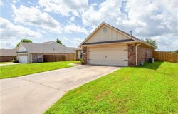 199 Pecan  LN, Greenwood, AR 72936