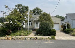 649 Robinson Terrace, Union, NJ 07083