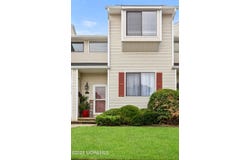 192 Clubhouse Drive, Middletown, NJ 07748