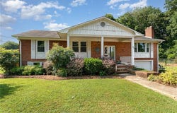 1270 Rainbow Road, Advance, NC 27006