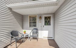 9 Autumn Ln, Chelmsford, MA 01824