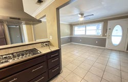 515 E Robinson Avenue, Crestview, FL 32539