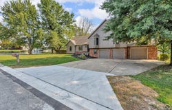 3111 SE Pisces AVE, Topeka, KS 66605