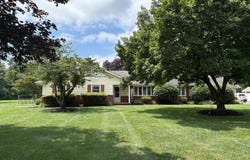 2000 CEDAR LANE EXTENSION, BORDENTOWN, NJ 08505