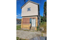 1424 4th Avenue, Beaver Falls, PA 15010