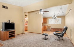 2 Alcoma Drive, No. Sioux City, SD 57049