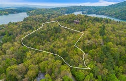 3539 West Club Boulevard, Lake Toxaway, NC 28747