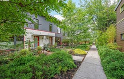 2847 FRIENDLY St, Eugene, OR 97405