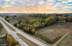 N Morelock Road, Morristown, TN 37814