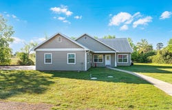 125 Brahman CT, Bastrop, TX 78602