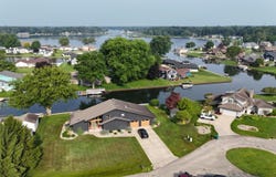 51173 Channel Court, Elkhart, IN 46514-9235