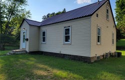 1203 13th Avenue E, Menomonie, WI 54751