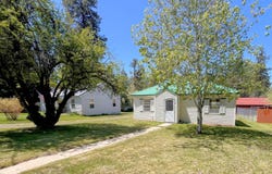 138122 Manzanita Street, Gilchrist, OR 97737