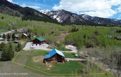 51 CHEYENNE Circle, Star Valley Ranch, WY 83127