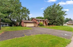 1355 Long Lake Road, New Brighton, MN 55112