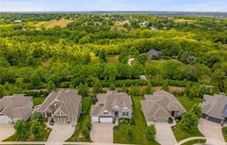 6714 Arapahoe Drive, Shawnee, KS 66226