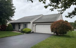 9 LAKEVIEW Drive, MYERSTOWN, PA 17067