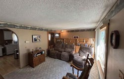 611 W 33rd St, Hibbing, MN 55746