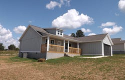 138 Nevils St, Harrogate, TN 37752