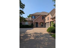 15702 Crown Cove Lane, Frisco, TX 75035