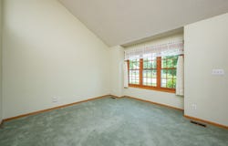 5145 Sycamore Drive, Pleasant Hill, IA 50327