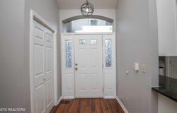 135 Kawatuska Way, Loudon, TN 37774