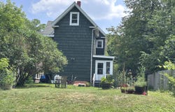 21 Cottage Street, Bangor, ME 04401