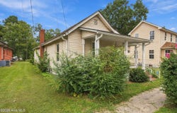 226 King Street, Hertford, NC 27944