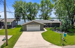 11859 89th Street NW, Annandale, MN 55302