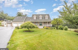 4229 ROUNDTOP ROAD, ELIZABETHTOWN, PA 17022