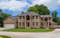 900 E Pine Grove Drive, Weidman, MI 48893