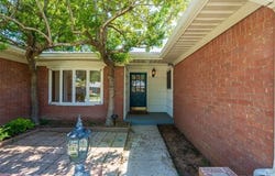 2305 S Hickory Place, Broken Arrow, OK 74012