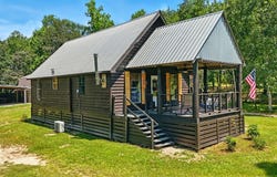 30 Jack Holston Rd, Lumberton, MS 39455