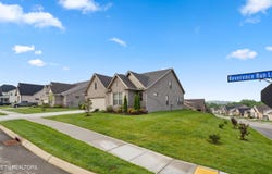 129 Reverence Run Lane, Knoxville, TN 37934